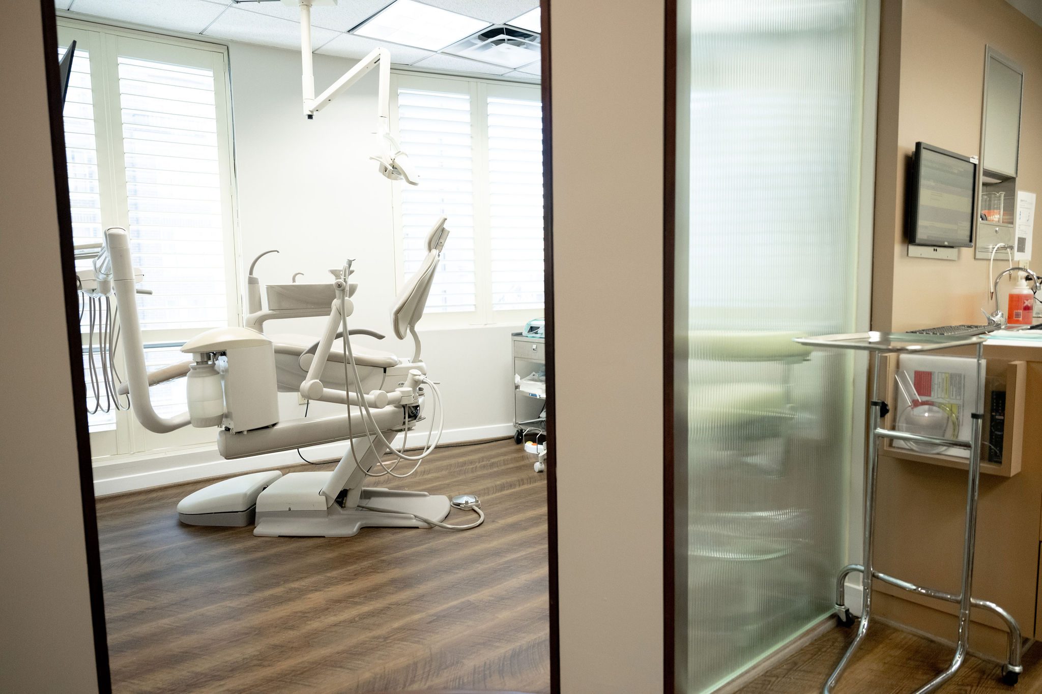 Precision Periodontics operatory ready for a procedure